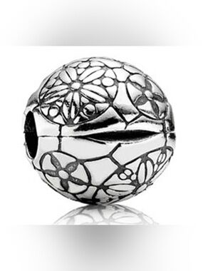 Pandora Retired Da Vinci Clip Charm from 2012 #791010